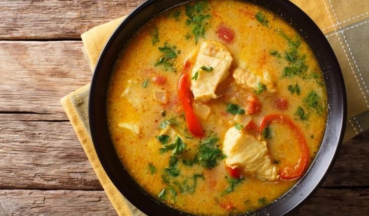 como temperar peixe para moqueca
