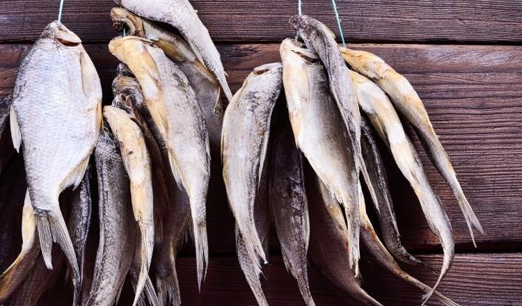 como salgar peixe
