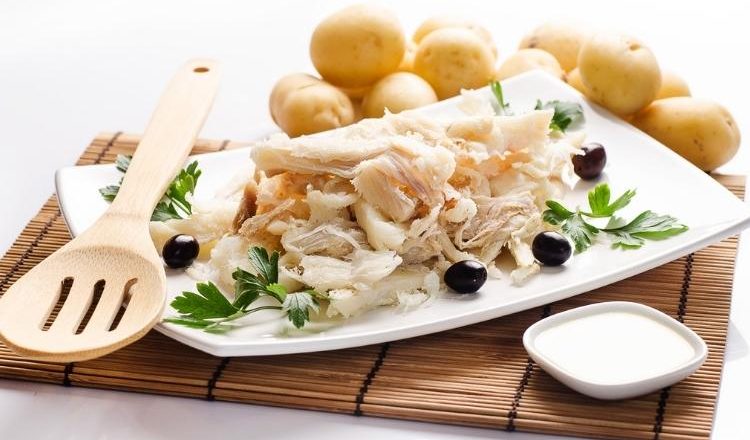receita com peixe desfiado