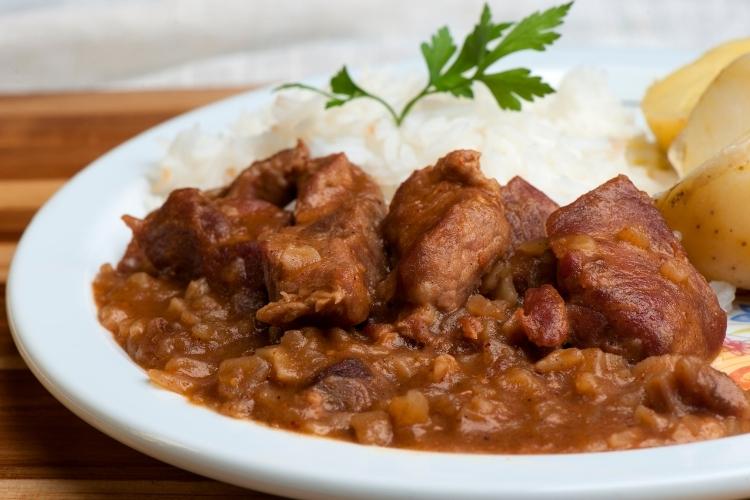 pernil picado na panela de pressão