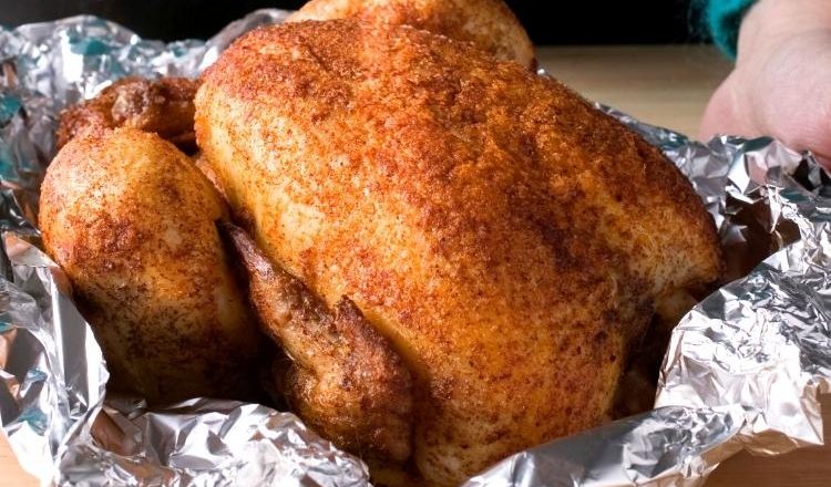 para assar frango precisa de papel alumínio