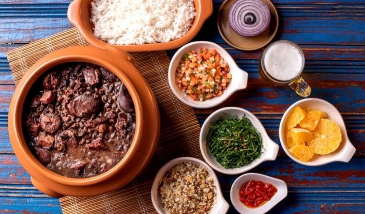 acompanhamento para feijoada