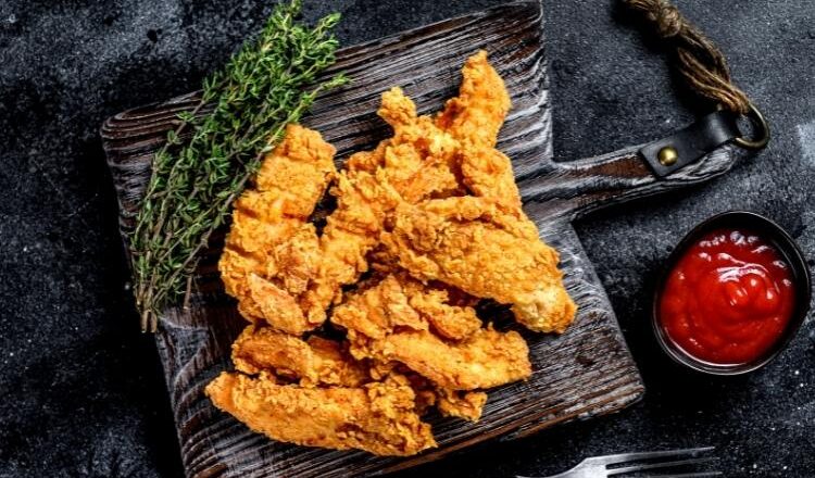 frango empanado na airfryer