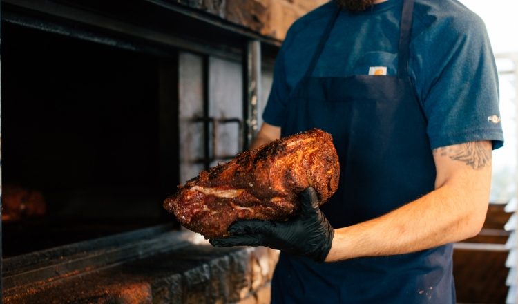 como defumar um pernil de porco