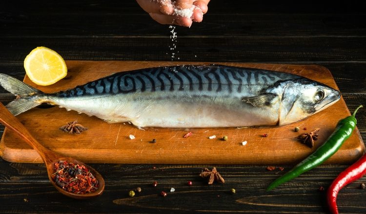 como temperar peixe cavalinha frita