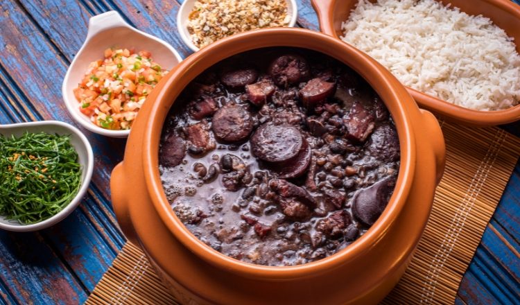 feijoada para 80 pessoas