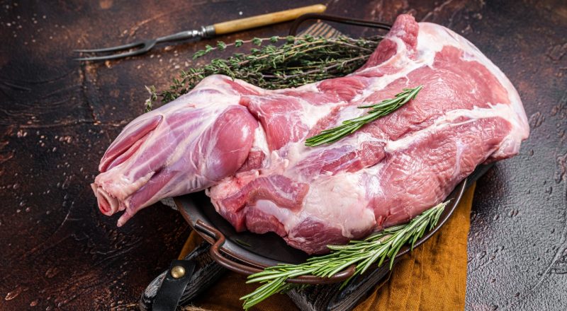 Como temperar carneiro para churrasco com cerveja