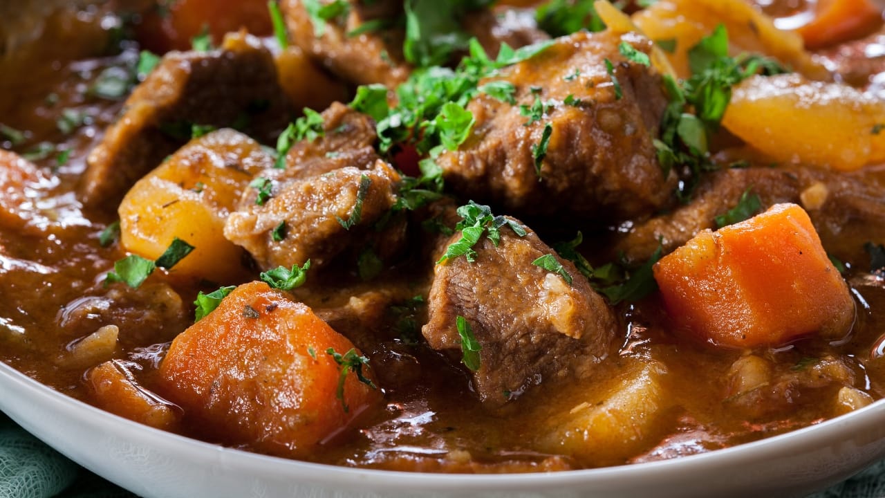 Carne picadinha na panela de pressão Carne picadinha na panela de pressão