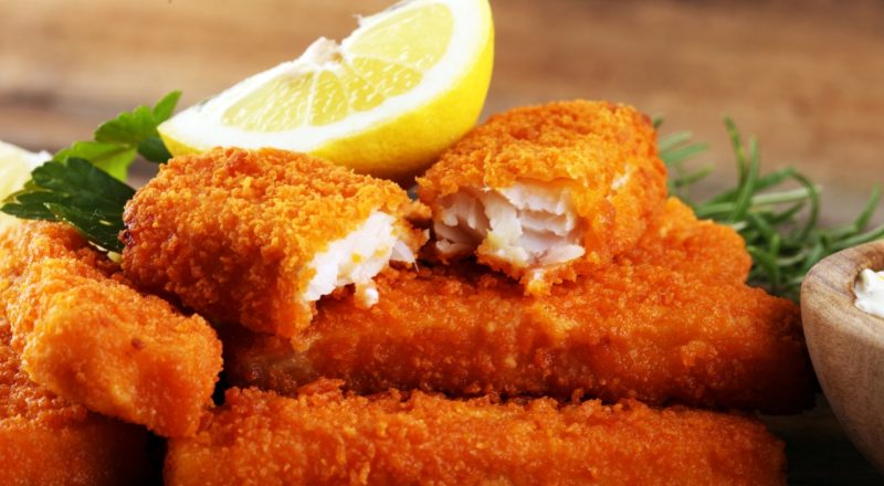 Como empanar peixe com farinha panko