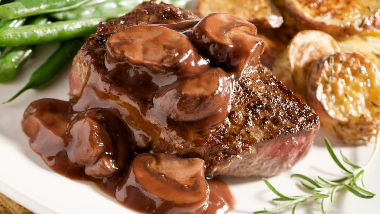 Carne ao molho madeira sem vinho