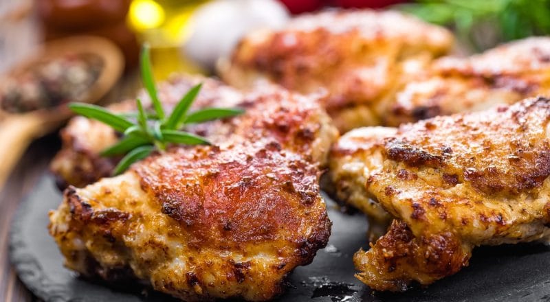 Frango com maionese na airfryer