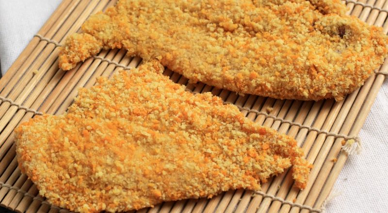 Pode empanar peixe com farinha de rosca