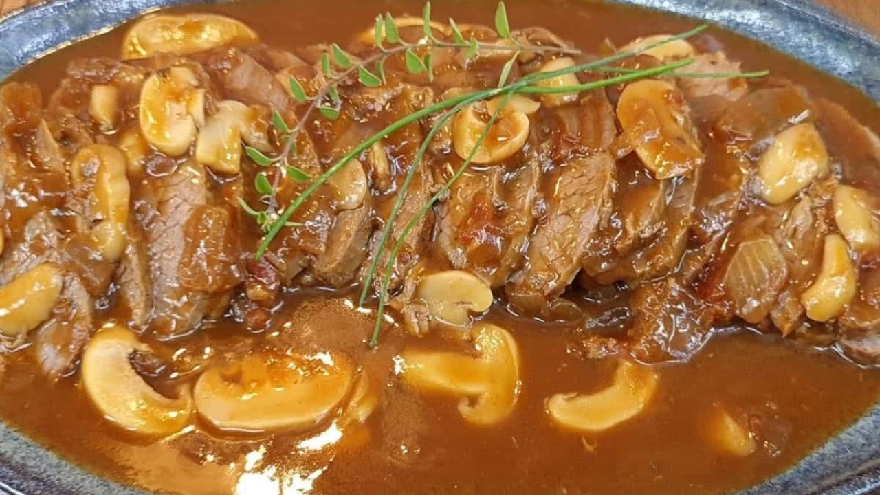 assado de panela ao molho madeira