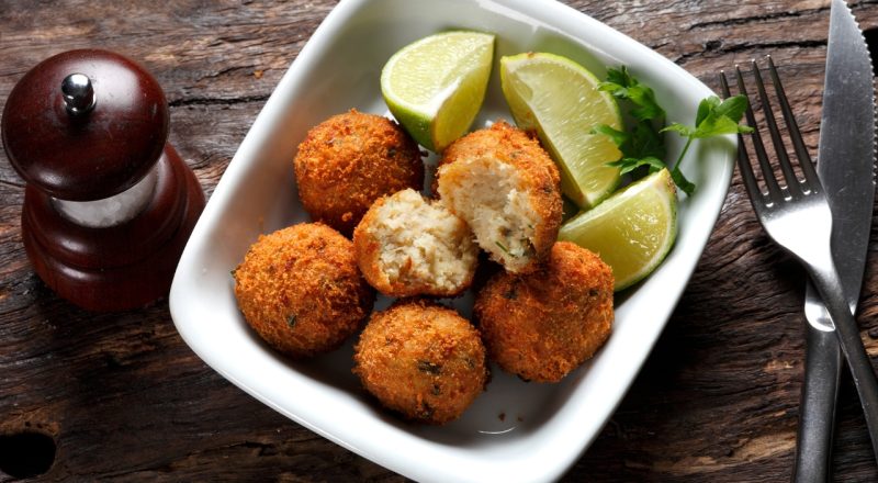 Bolinho de bacalhau na airfryer