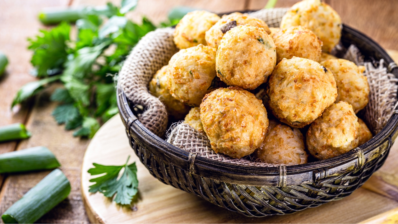 Bolinho de peixe com batata