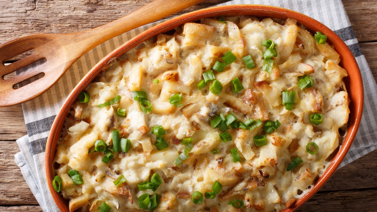 Bacalhau com leite de coco e batatas ao forno