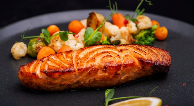 Teppan de salmão