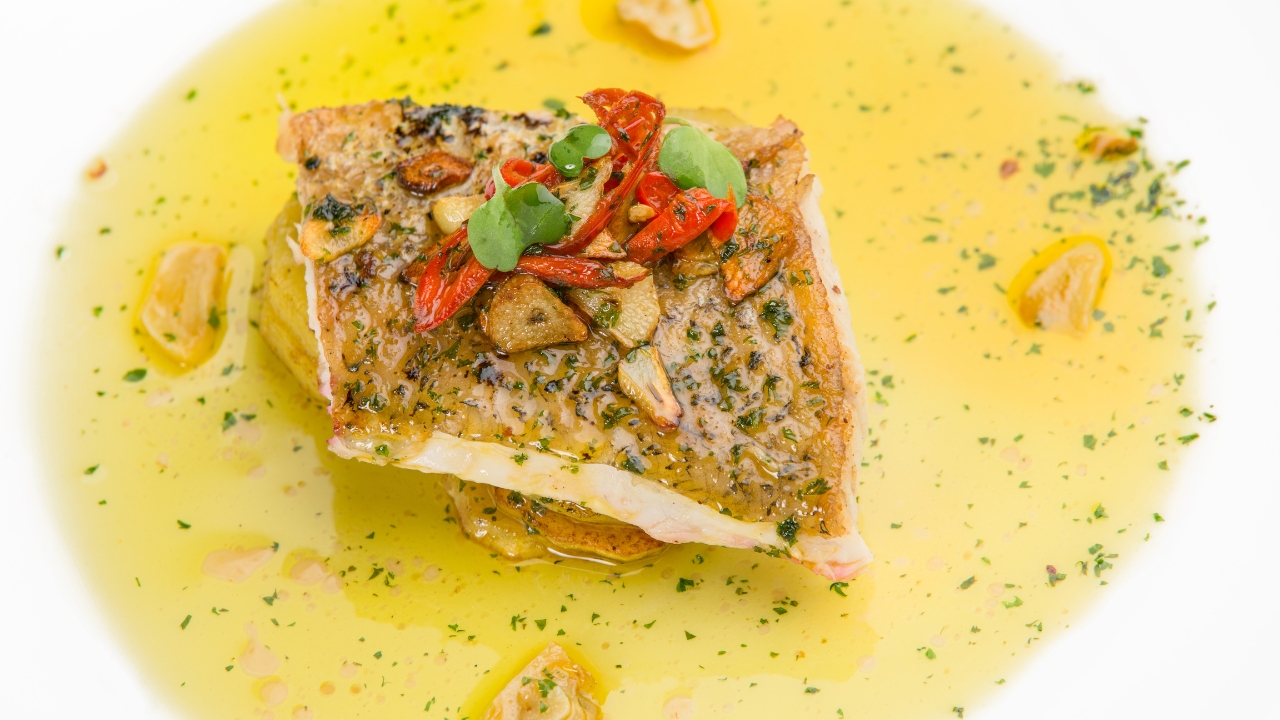 molho de limão para peixe grelhado.