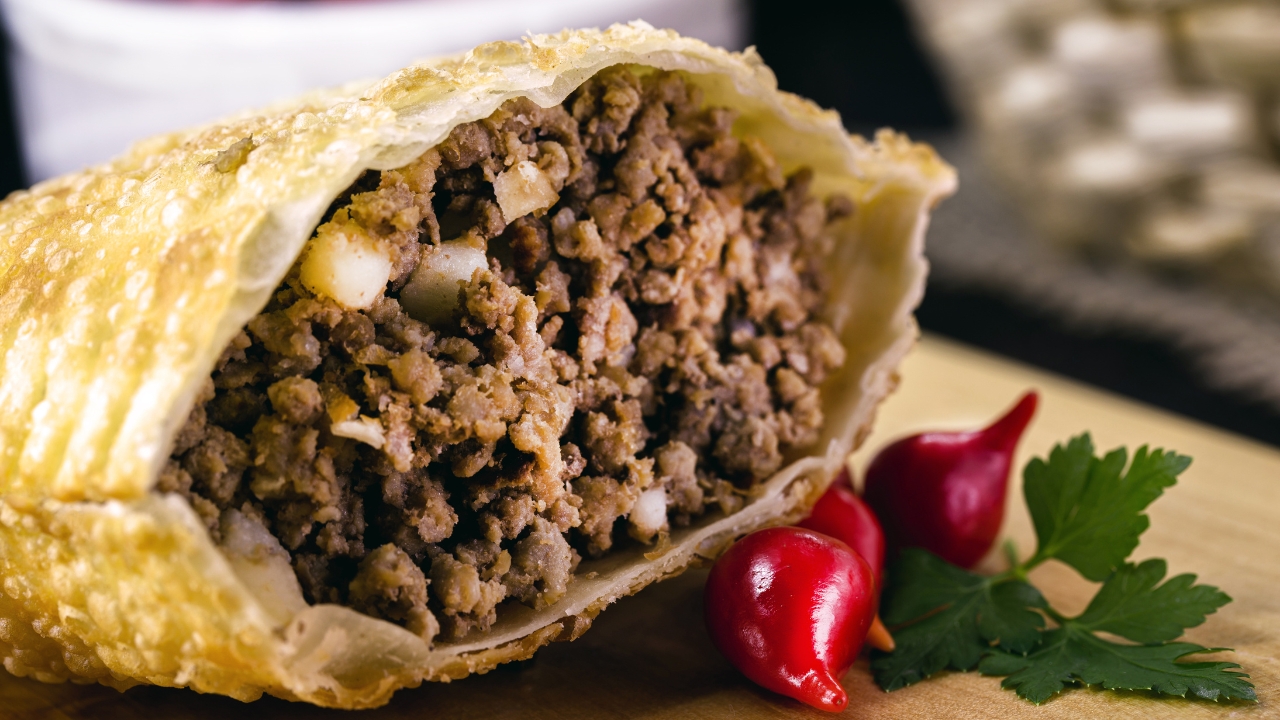 1 kg de carne moída faz quantos pastéis de feira
