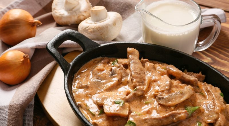 Carne de segunda para strogonoff