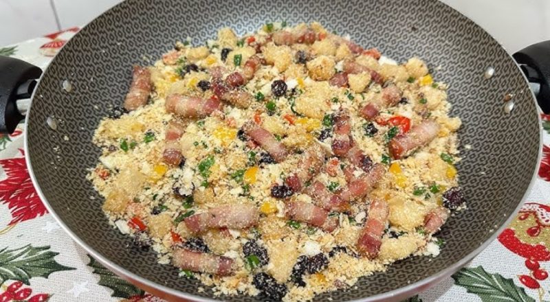 Farofa de bacon com abacaxi