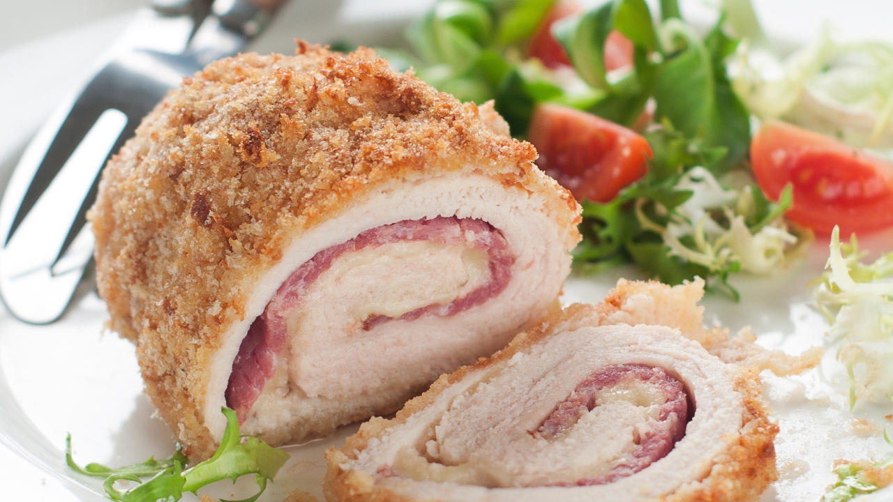 Peito de frango recheado na airfryer