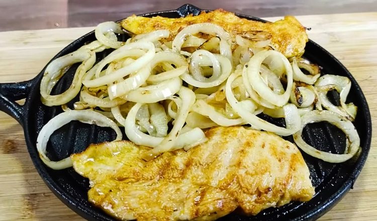 Filé de frango na chapa