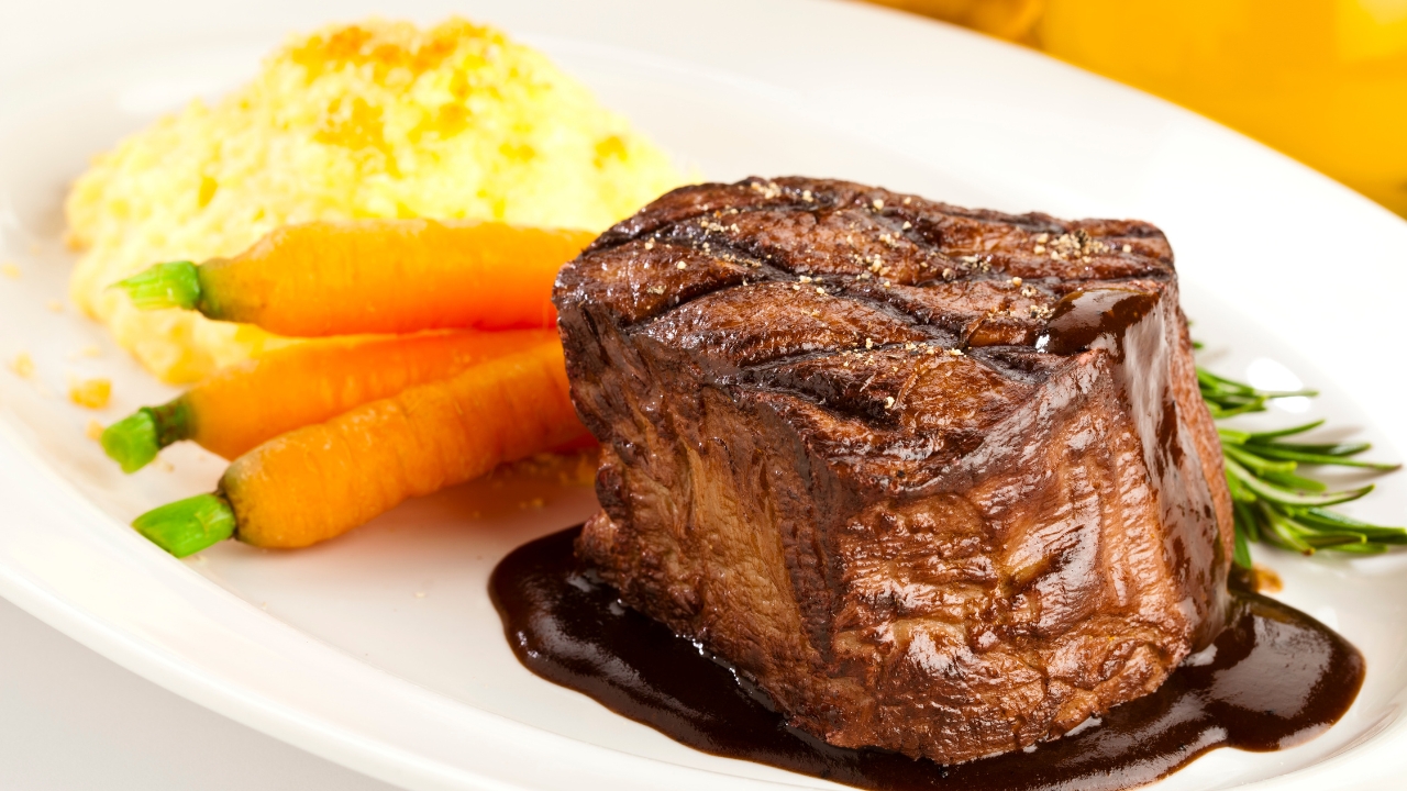 Filé mignon ao molho roti