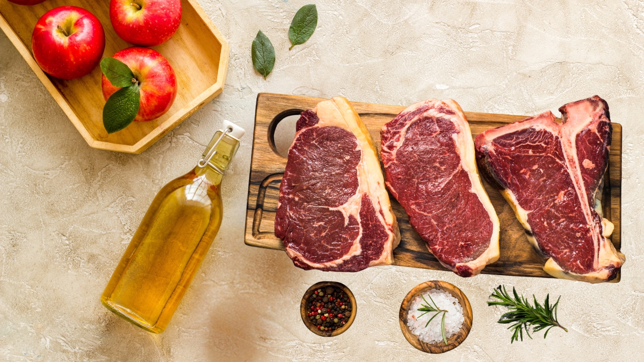 Pode lavar carne com vinagre