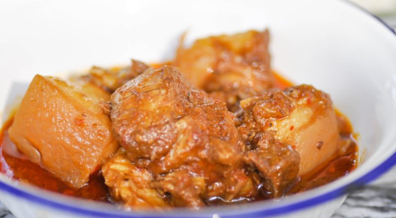 Como temperar carne de porco para cozinhar