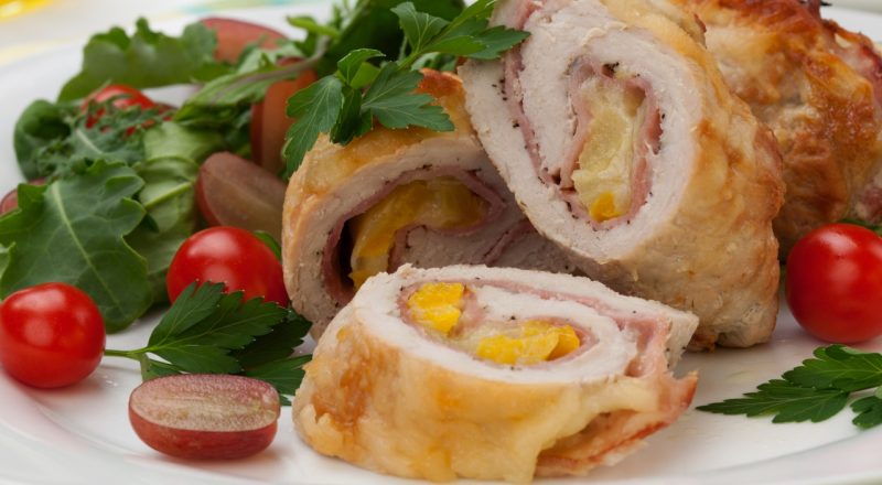 Como assar rocambole de frango congelado