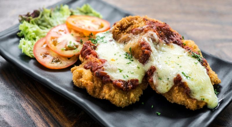 Como empanar bife para parmegiana