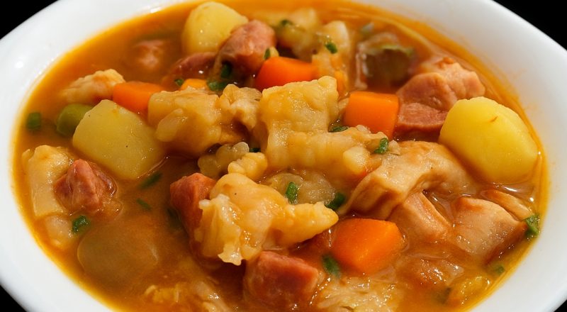 Mocotó com legumes