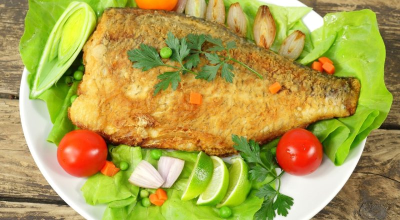 Peixe porquinho assado